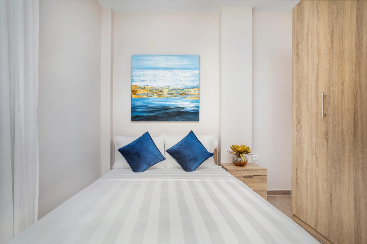 Epta Villas Luxury Redefined 아기아 파라스케비 외부 사진