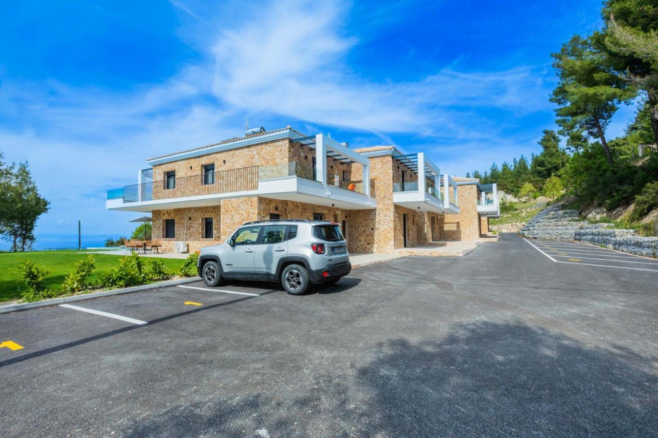 Epta Villas Luxury Redefined 아기아 파라스케비 외부 사진