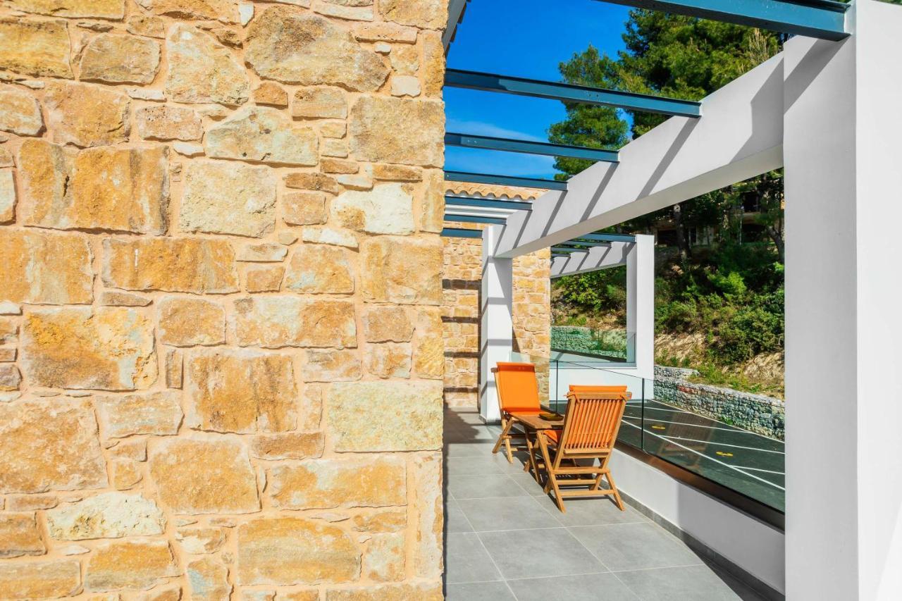 Epta Villas Luxury Redefined 아기아 파라스케비 외부 사진