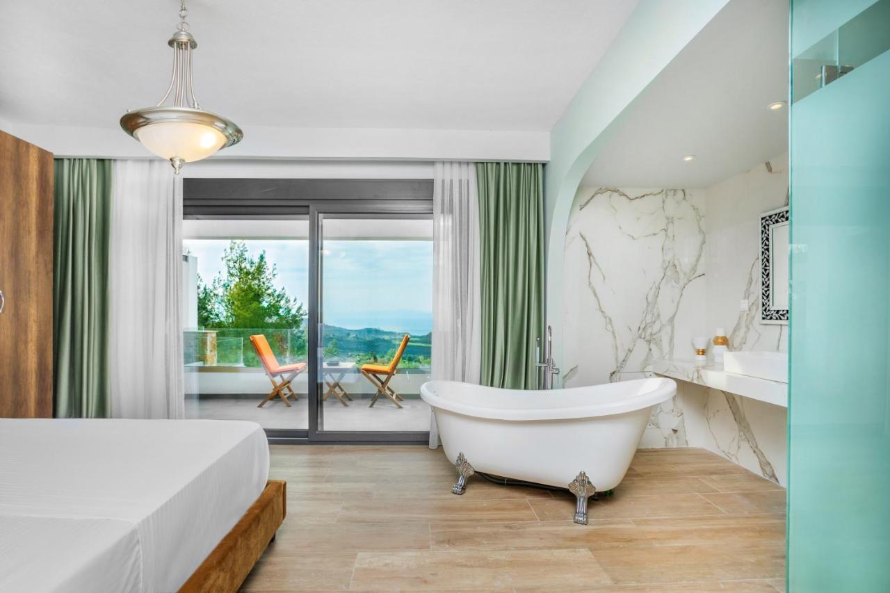Epta Villas Luxury Redefined 아기아 파라스케비 외부 사진