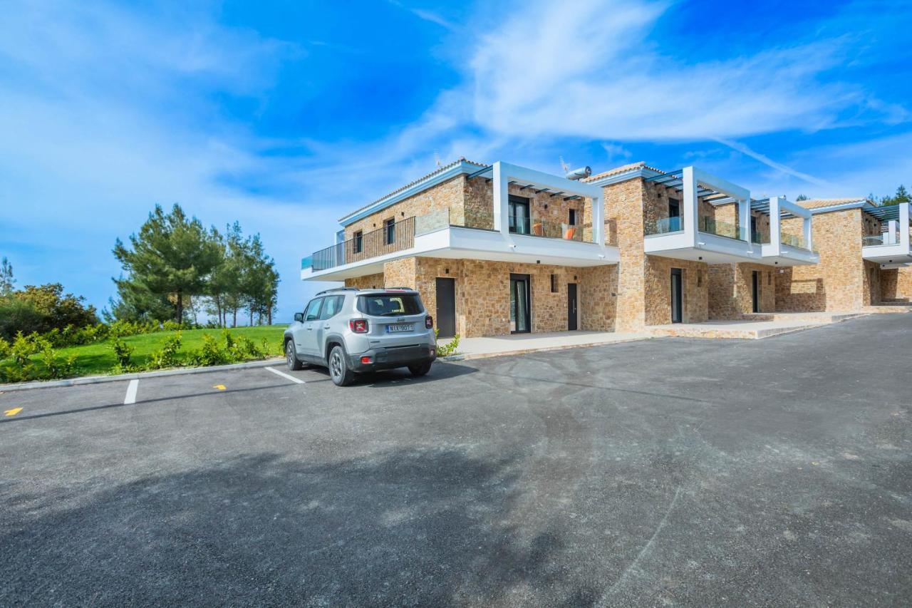 Epta Villas Luxury Redefined 아기아 파라스케비 외부 사진